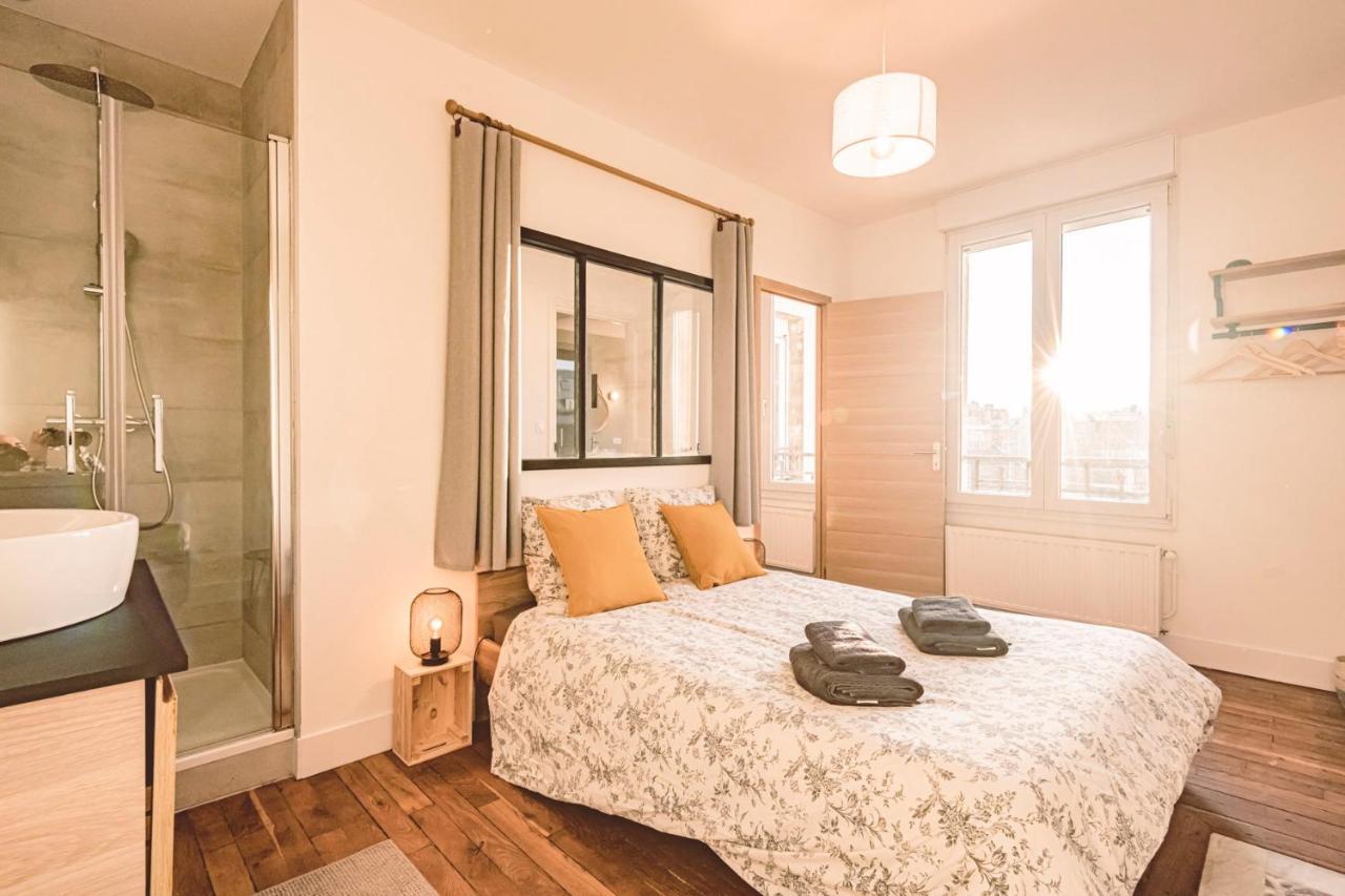 Charme De L'Ancien Pour Cet Appartement Entierement Renove Dans L'Hypercentre De Reims Kültér fotó